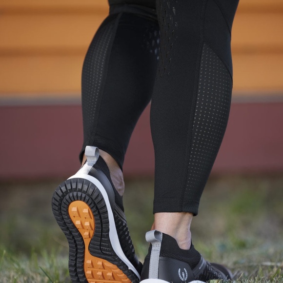 Kerrits Activewear Groundwork Waterproof Sneaker Size 7 1/2MBLACK/ STERLING / 7 - Picture 7 of 11